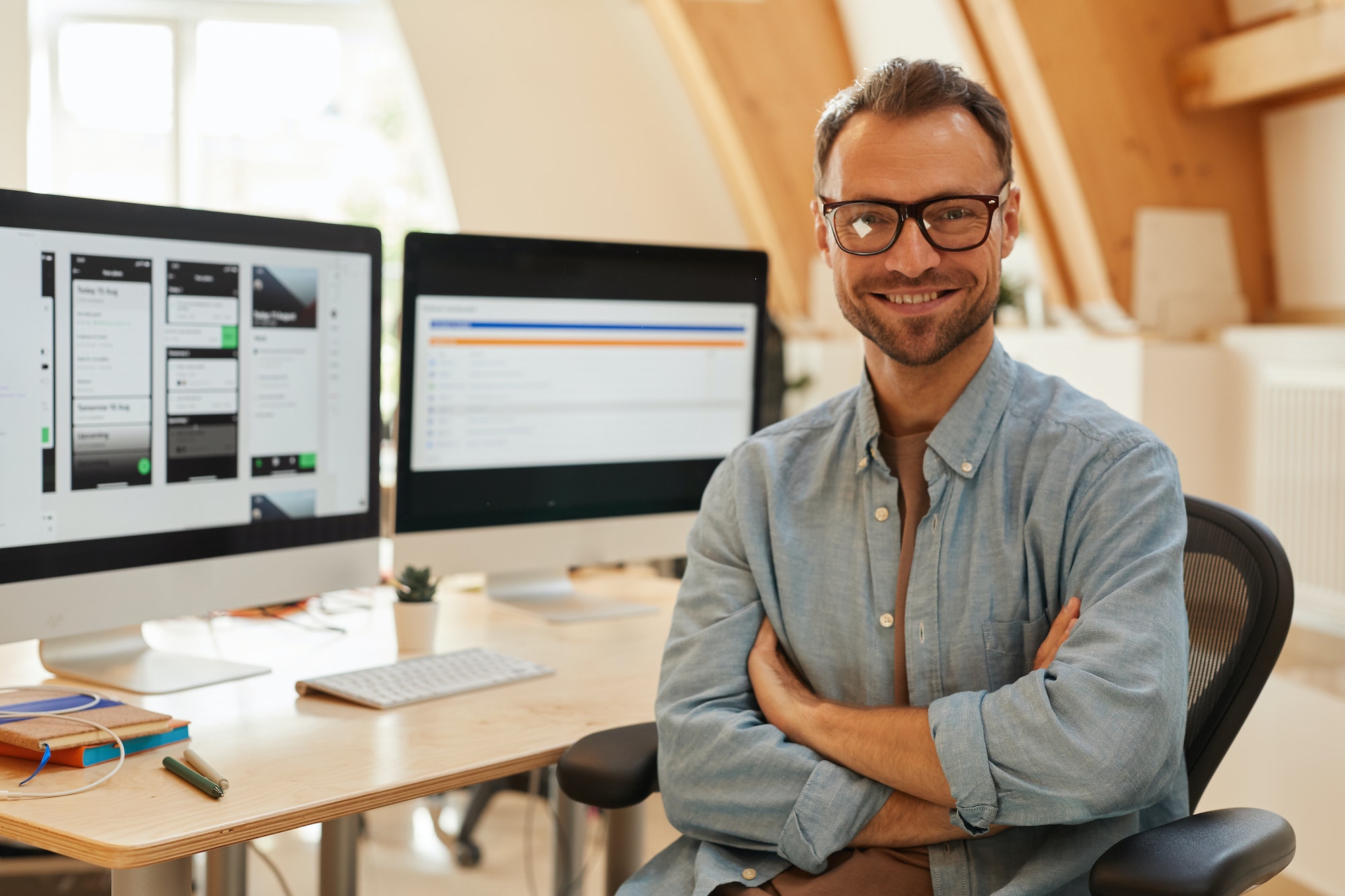 software-developer-at-office.jpg